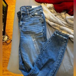 Women’s American Eagle Curvy Hi-Rise Jegging- Next Level Stretch